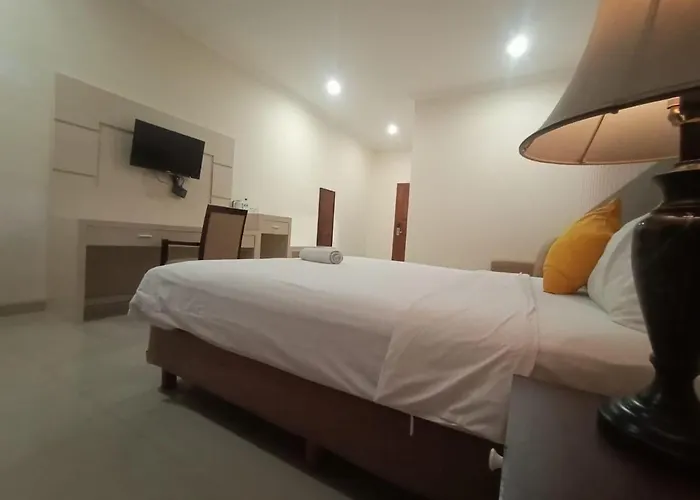 Oyo 90473 Gowin Hotel Kuta , Indonesia