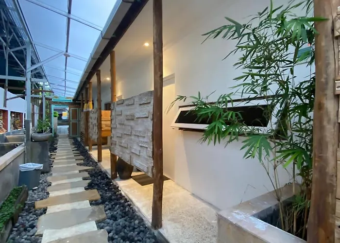 Lavender Star House Apartment Kuta , Indonesia