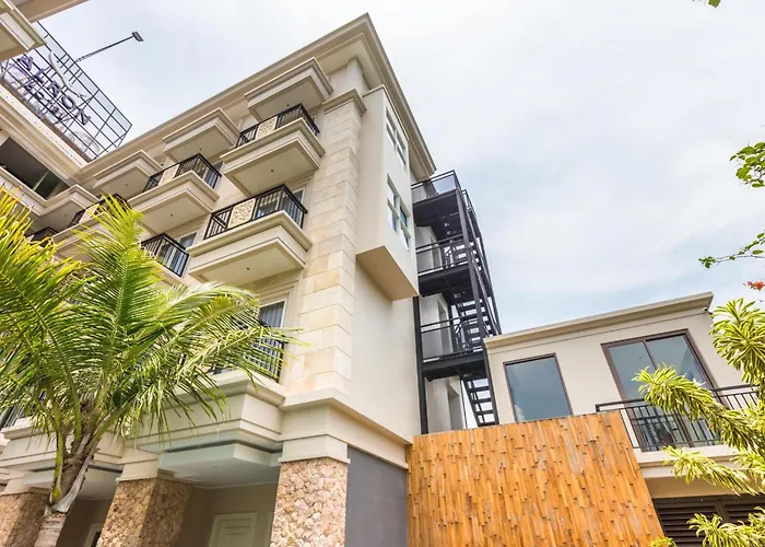 Alron Hotel Kuta