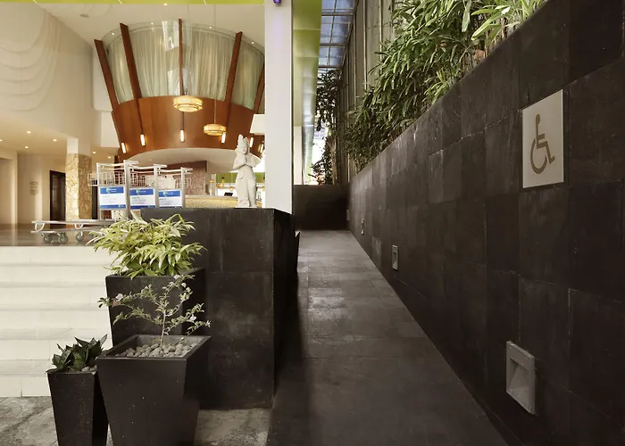 Diamond Hotel Kuta Bali